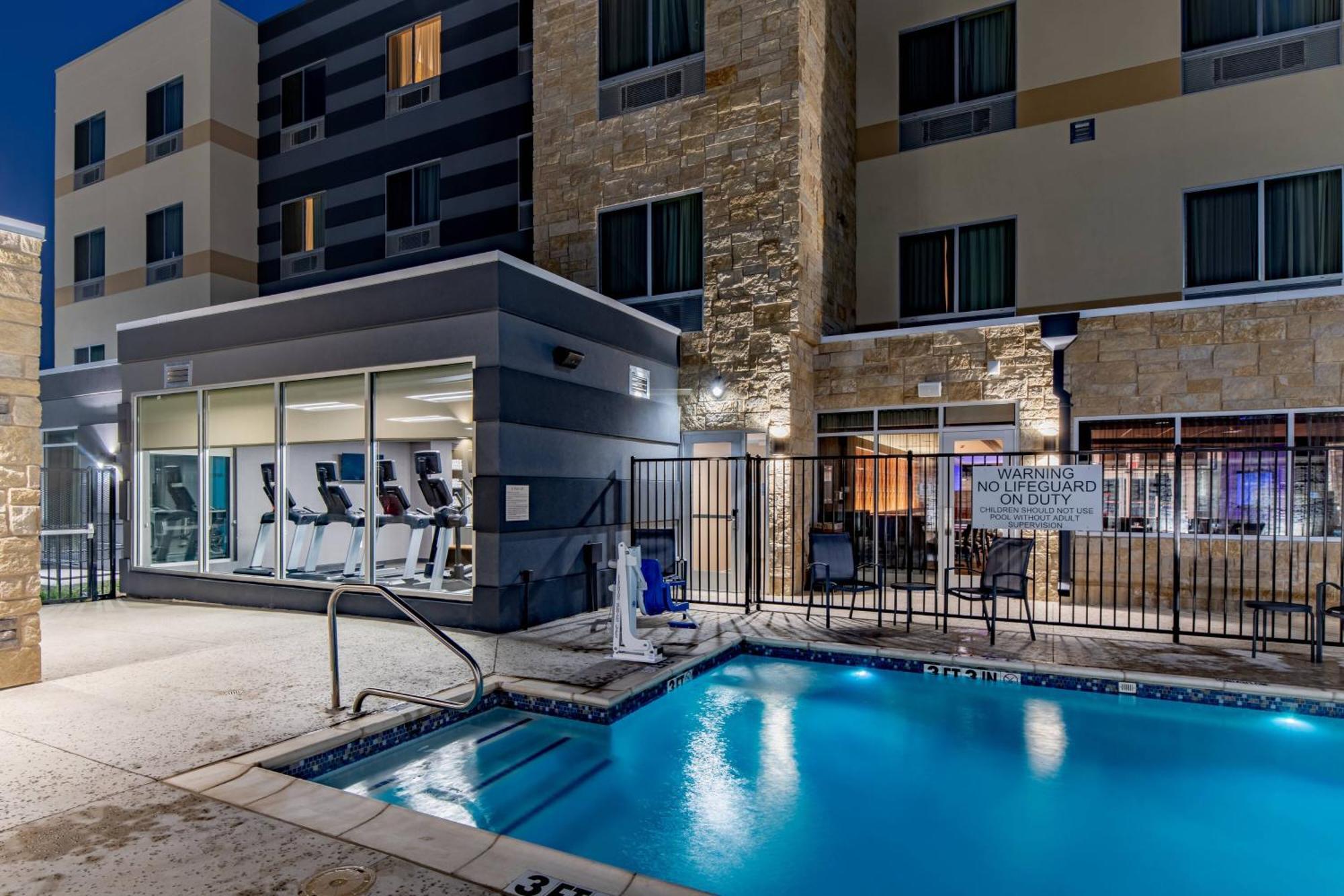 Fairfield Inn & Suites By Marriott Terrell Εξωτερικό φωτογραφία